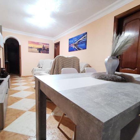 Appartamento Sleepin Triana Siviglia Esterno foto