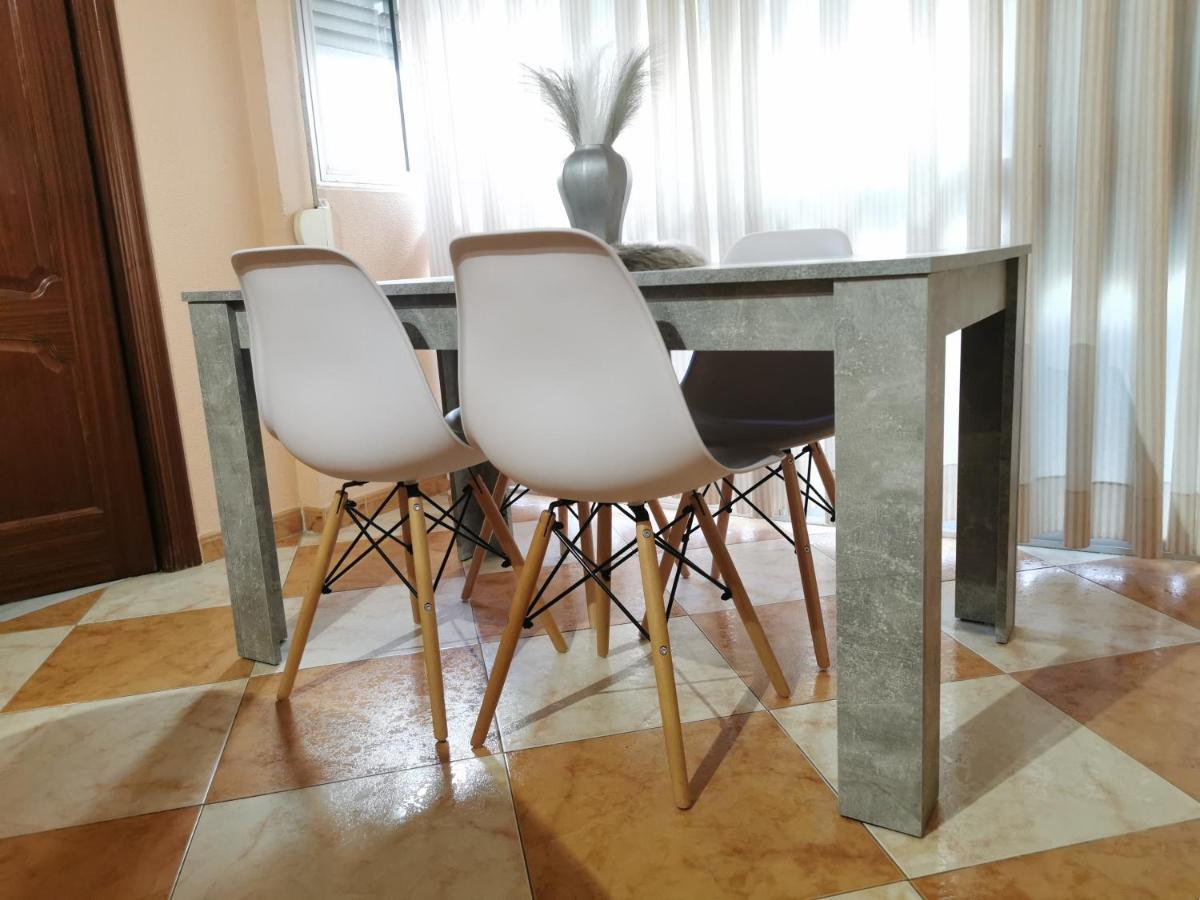 Appartamento Sleepin Triana Siviglia Esterno foto